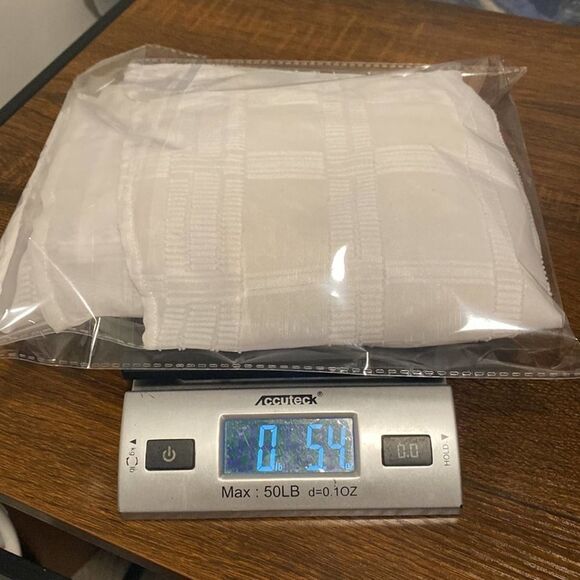 Finders Keepers White Ruffle Off The Shoulder Top GUC US Size Small - Picture 11 of 11